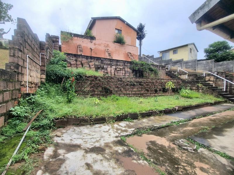 3 Bedroom Property for Sale in Montclair KwaZulu-Natal