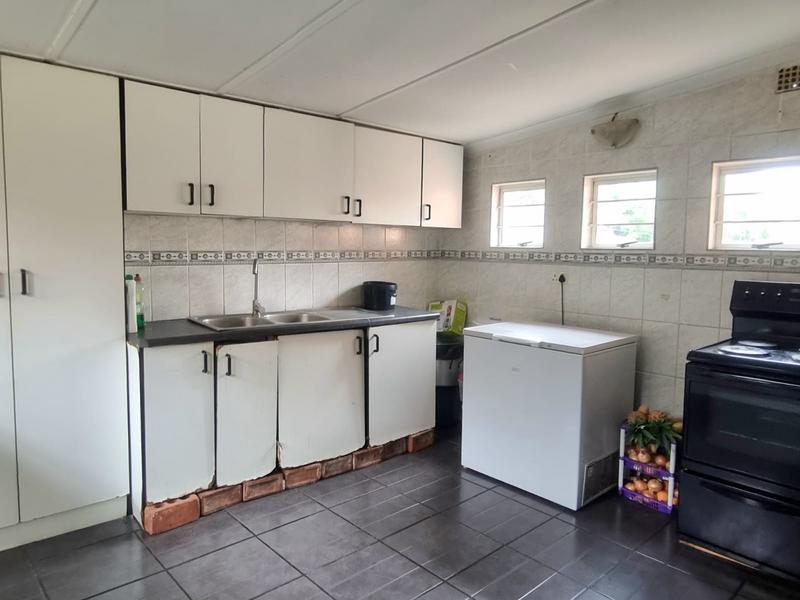 3 Bedroom Property for Sale in Montclair KwaZulu-Natal