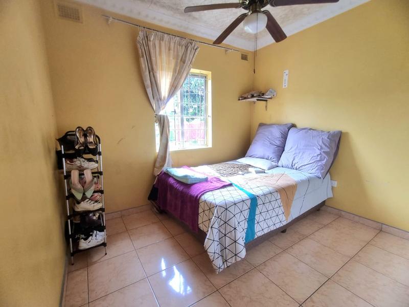 3 Bedroom Property for Sale in Montclair KwaZulu-Natal