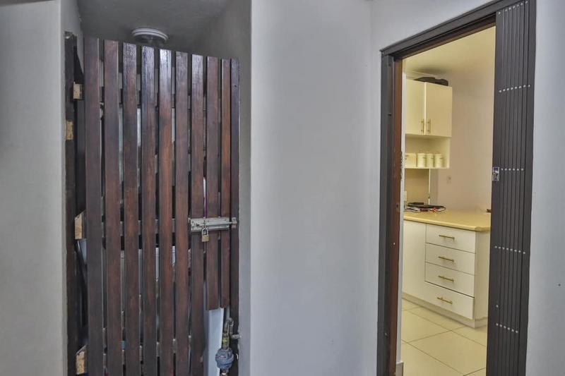 2 Bedroom Property for Sale in Westville KwaZulu-Natal