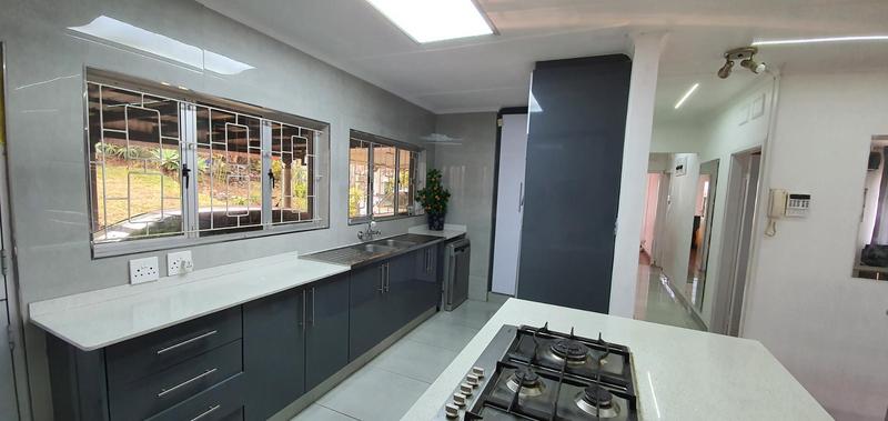 5 Bedroom Property for Sale in Everest Heights KwaZulu-Natal