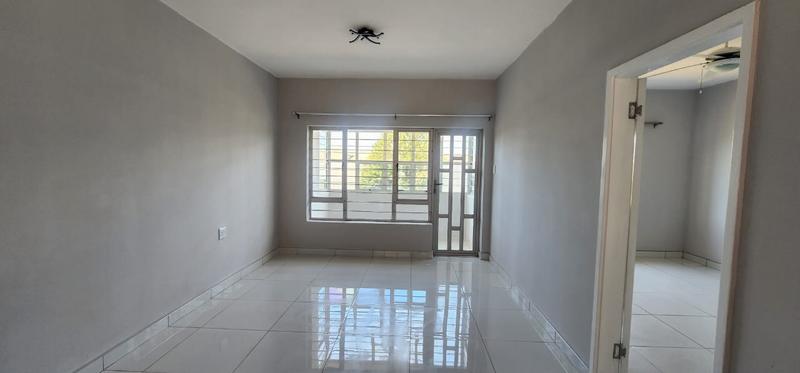 To Let 2 Bedroom Property for Rent in Umkomaas KwaZulu-Natal