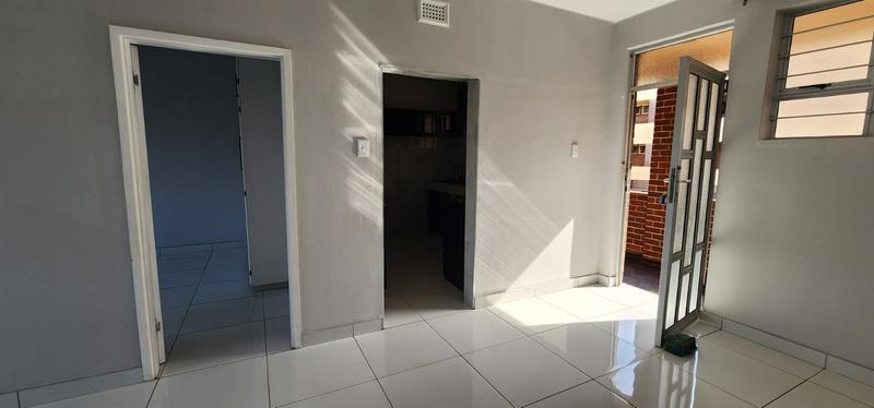2 Bedroom Property for Sale in Umkomaas KwaZulu-Natal