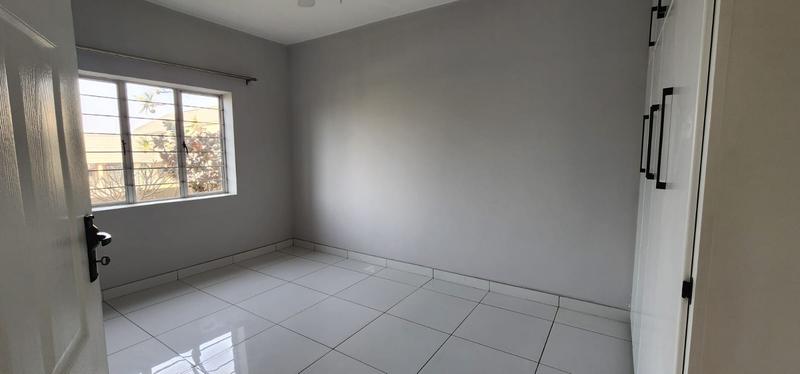 2 Bedroom Property for Sale in Umkomaas KwaZulu-Natal