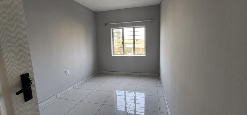 2 Bedroom Property for Sale in Umkomaas KwaZulu-Natal