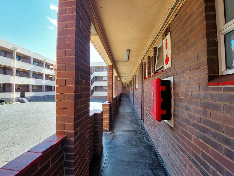 2 Bedroom Property for Sale in Umkomaas KwaZulu-Natal