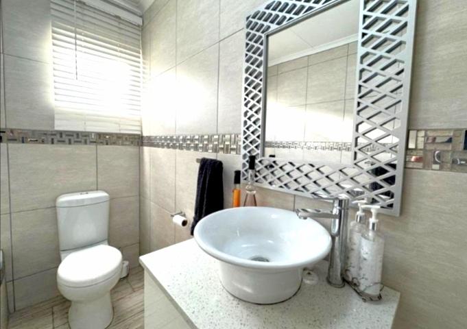 3 Bedroom Property for Sale in Birdswood KwaZulu-Natal