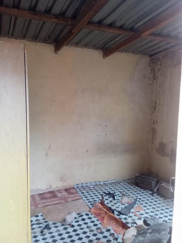 5 Bedroom Property for Sale in Kwamakhutha KwaZulu-Natal