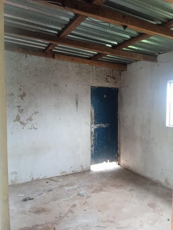 5 Bedroom Property for Sale in Kwamakhutha KwaZulu-Natal