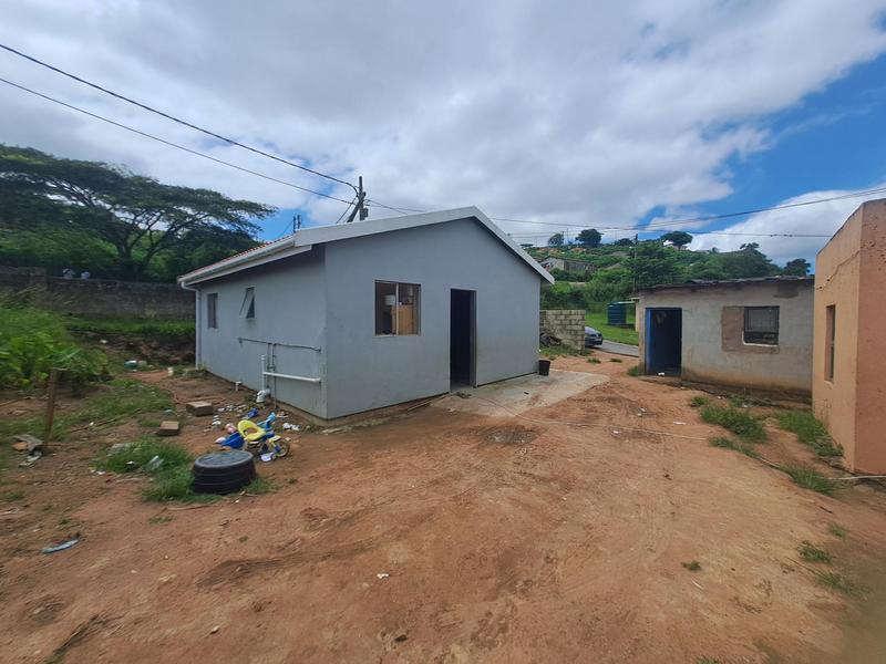 5 Bedroom Property for Sale in Kwamakhutha KwaZulu-Natal