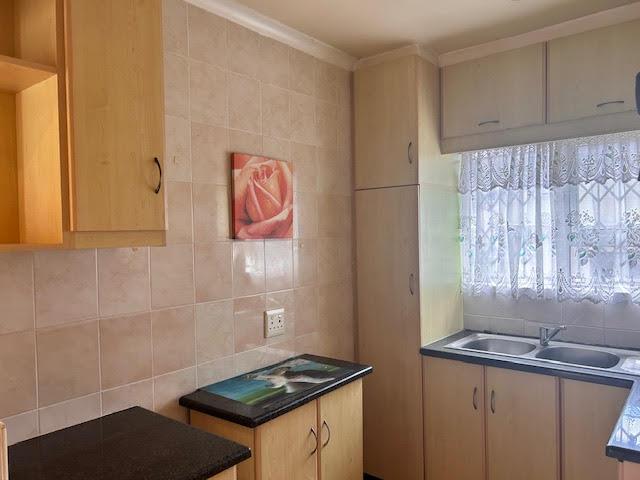 1 Bedroom Property for Sale in Overport KwaZulu-Natal