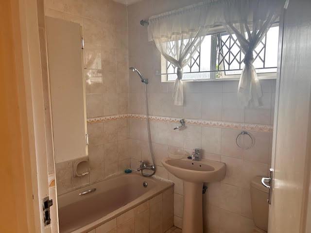 1 Bedroom Property for Sale in Overport KwaZulu-Natal