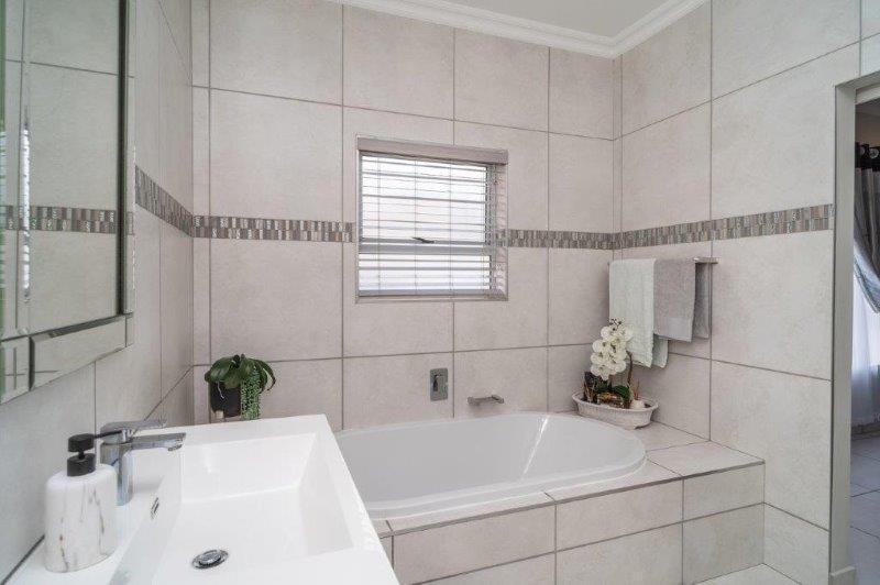 3 Bedroom Property for Sale in Paradise Valley KwaZulu-Natal