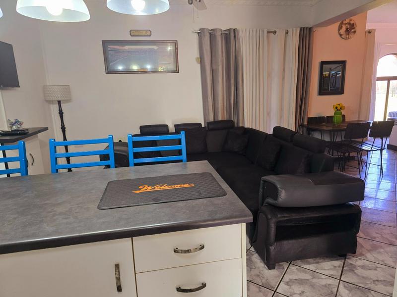2 Bedroom Property for Sale in Winklespruit KwaZulu-Natal