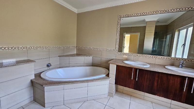 3 Bedroom Property for Sale in Umhlanga Ridge KwaZulu-Natal