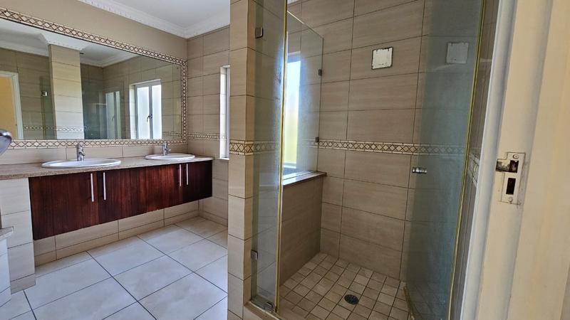 3 Bedroom Property for Sale in Umhlanga Ridge KwaZulu-Natal