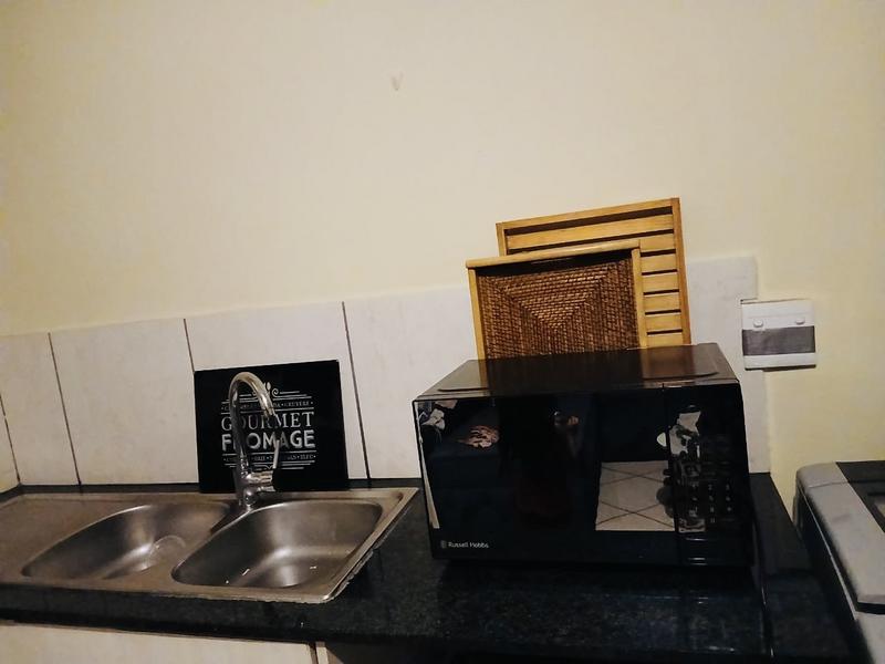 1 Bedroom Property for Sale in Amanzimtoti KwaZulu-Natal