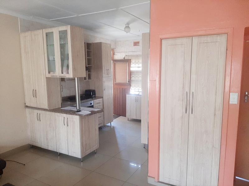 2 Bedroom Property for Sale in Montclair KwaZulu-Natal