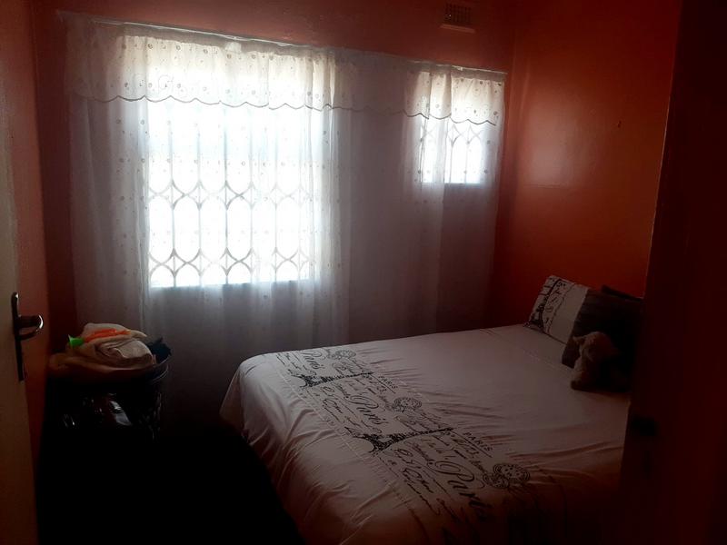 2 Bedroom Property for Sale in Montclair KwaZulu-Natal