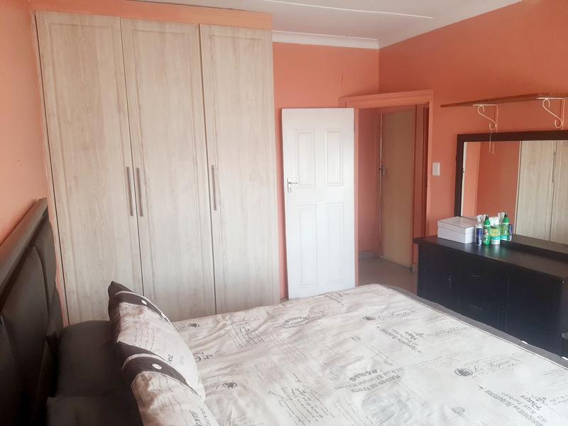 2 Bedroom Property for Sale in Montclair KwaZulu-Natal