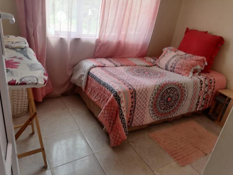 4 Bedroom Property for Sale in Umlazi KwaZulu-Natal