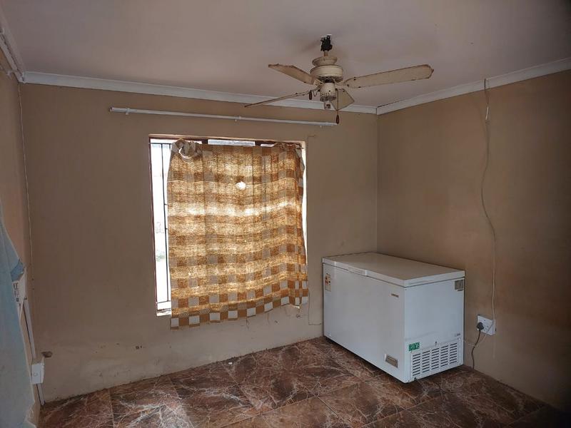 To Let 2 Bedroom Property for Rent in Panorama Gardens KwaZulu-Natal
