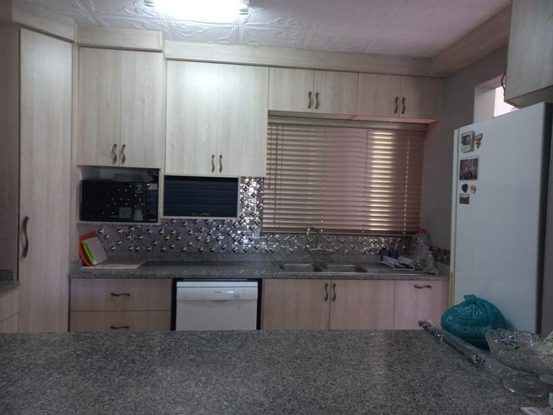 2 Bedroom Property for Sale in Malvern KwaZulu-Natal