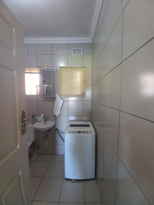 2 Bedroom Property for Sale in Malvern KwaZulu-Natal