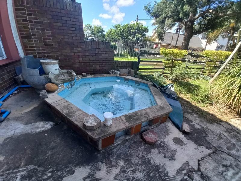 2 Bedroom Property for Sale in Malvern KwaZulu-Natal