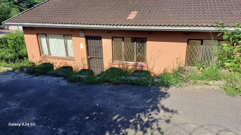 3 Bedroom Property for Sale in Kwandengezi KwaZulu-Natal