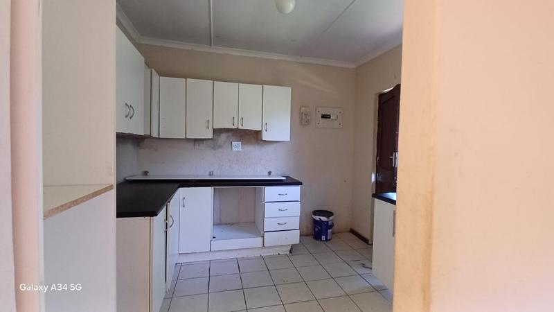 3 Bedroom Property for Sale in Kwandengezi KwaZulu-Natal