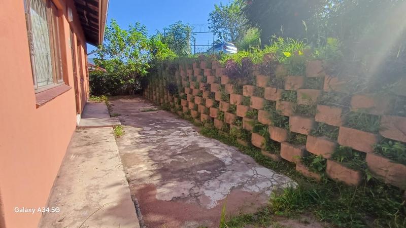3 Bedroom Property for Sale in Kwandengezi KwaZulu-Natal