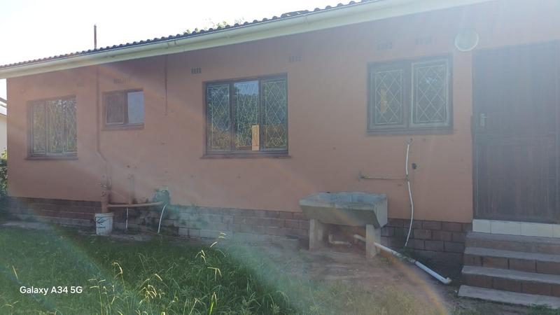3 Bedroom Property for Sale in Kwandengezi KwaZulu-Natal