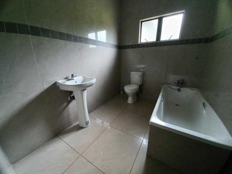 To Let 3 Bedroom Property for Rent in Bishopstowe KwaZulu-Natal