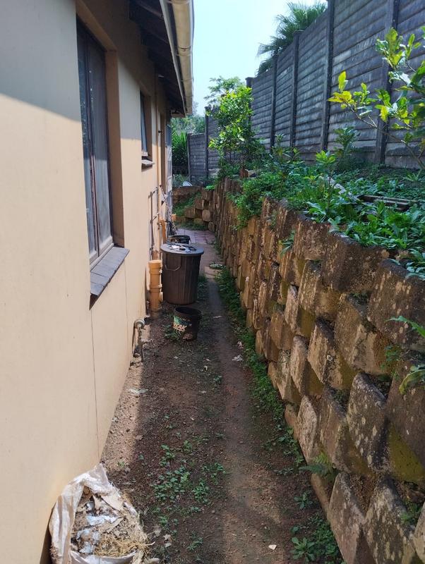 2 Bedroom Property for Sale in Bellair KwaZulu-Natal