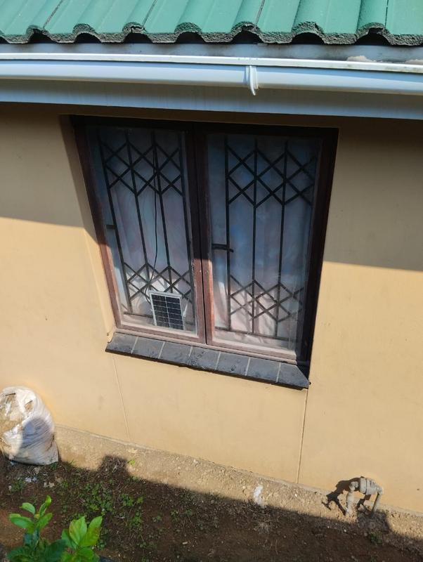 2 Bedroom Property for Sale in Bellair KwaZulu-Natal