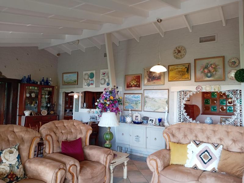 5 Bedroom Property for Sale in Freeland Park KwaZulu-Natal