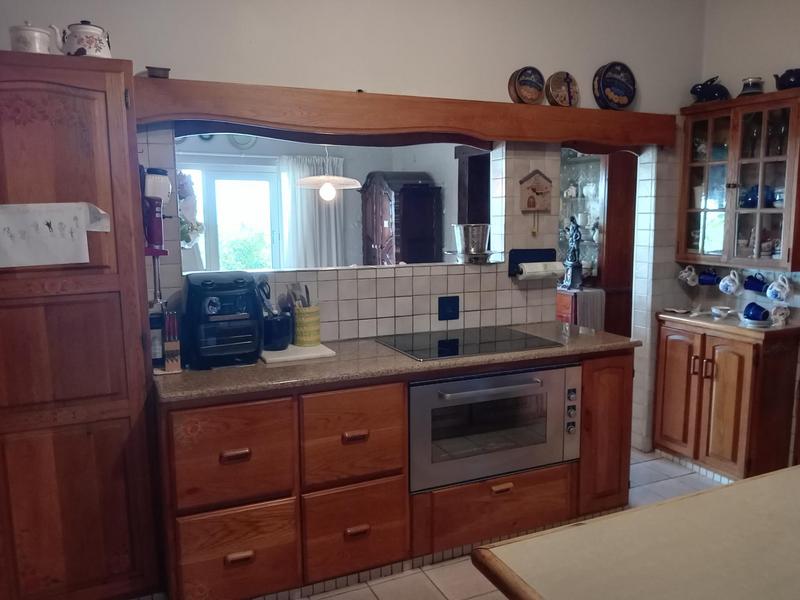5 Bedroom Property for Sale in Freeland Park KwaZulu-Natal