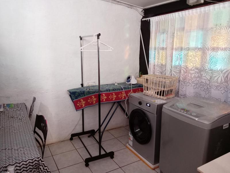 5 Bedroom Property for Sale in Freeland Park KwaZulu-Natal