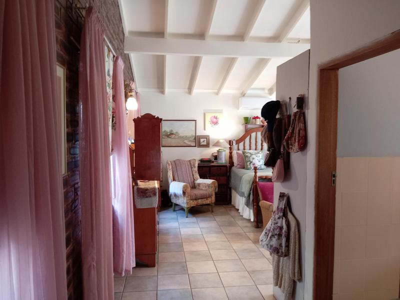 5 Bedroom Property for Sale in Freeland Park KwaZulu-Natal