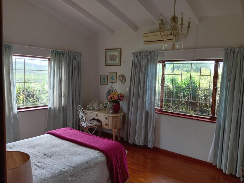 5 Bedroom Property for Sale in Freeland Park KwaZulu-Natal
