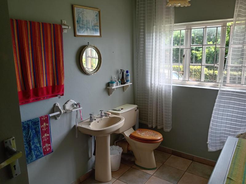 5 Bedroom Property for Sale in Freeland Park KwaZulu-Natal