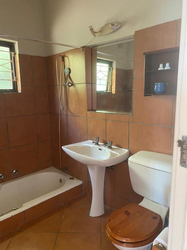 5 Bedroom Property for Sale in Freeland Park KwaZulu-Natal