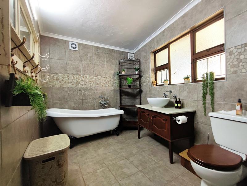 3 Bedroom Property for Sale in Prestbury KwaZulu-Natal