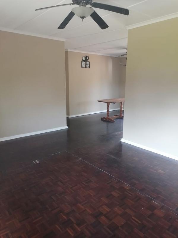 To Let 3 Bedroom Property for Rent in Bluff KwaZulu-Natal