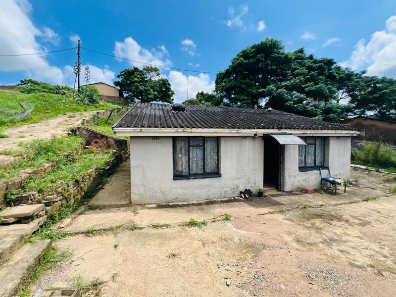 8 Bedroom Property for Sale in Umlazi KwaZulu-Natal