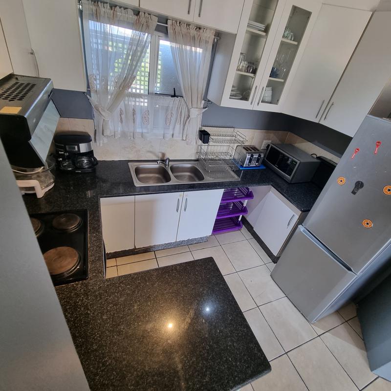 2 Bedroom Property for Sale in Morningside KwaZulu-Natal