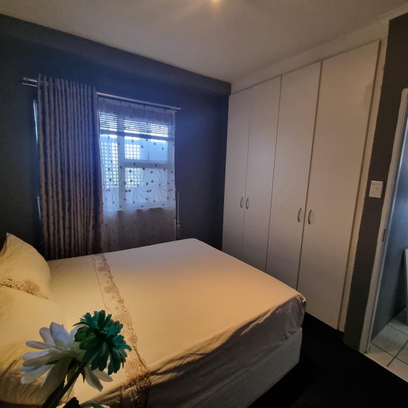 2 Bedroom Property for Sale in Morningside KwaZulu-Natal