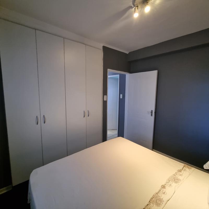 2 Bedroom Property for Sale in Morningside KwaZulu-Natal
