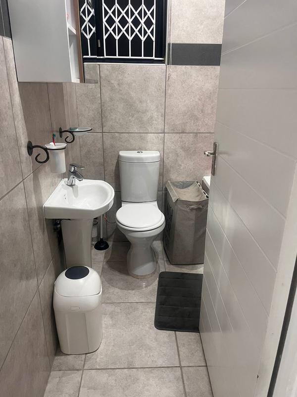To Let 3 Bedroom Property for Rent in Malvern KwaZulu-Natal